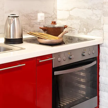 Ξενοδοχείο με διαμερίσματα Pearl Πολύχρονο