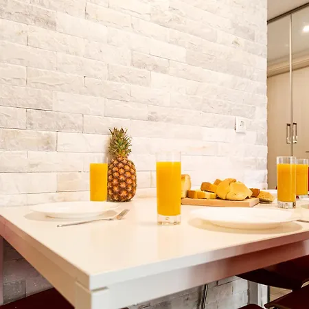 Pearl Ξενοδοχείο με διαμερίσματα Πολύχρονο